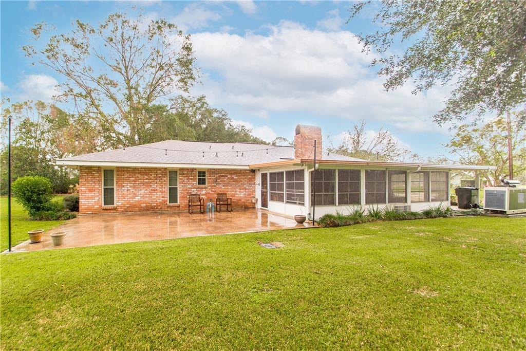 17193 Faller Road Tickfaw, LA 70466 - Photo 2 of 14 Gallery Image 2