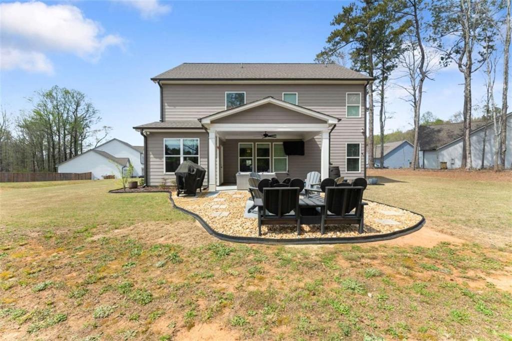 568 Dunagan Court Winder, GA 30680 - Photo 48 of 61 a view of a water fountain in front of house