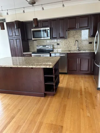 $3,950 | 512 North McClurg Court, Unit 5501, Chicago, IL 60611
