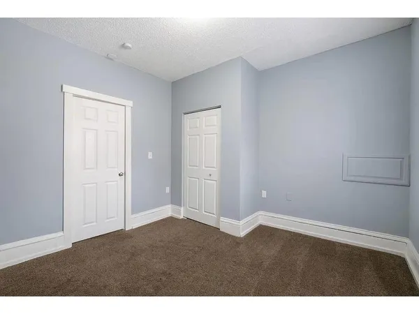 $340,000 | 2723 Dupont Avenue North, Minneapolis, MN 55411