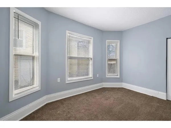 $340,000 | 2723 Dupont Avenue North, Minneapolis, MN 55411