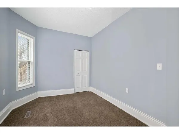 $340,000 | 2723 Dupont Avenue North, Minneapolis, MN 55411