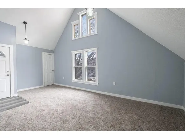 $340,000 | 2723 Dupont Avenue North, Minneapolis, MN 55411