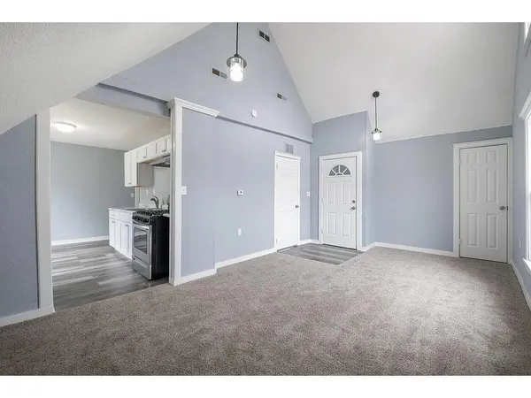 $340,000 | 2723 Dupont Avenue North, Minneapolis, MN 55411