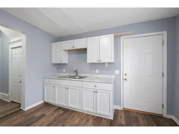 $340,000 | 2723 Dupont Avenue North, Minneapolis, MN 55411