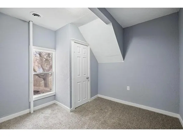 $340,000 | 2723 Dupont Avenue North, Minneapolis, MN 55411
