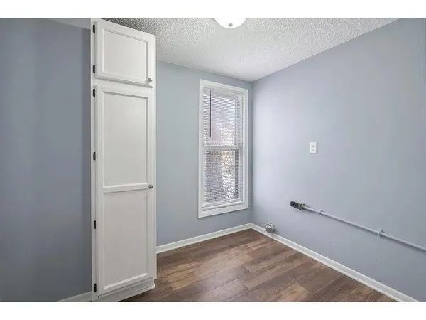 $340,000 | 2723 Dupont Avenue North, Minneapolis, MN 55411