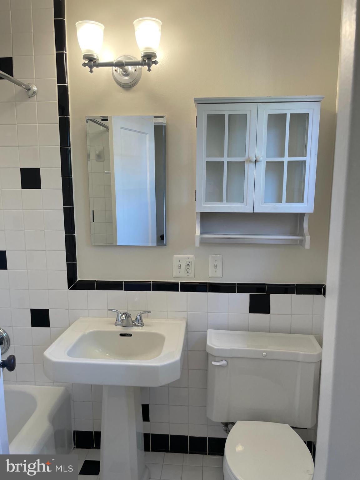 3719 Gunston Road, Unit 3719 Alexandria, VA 22302 - Photo 19 of 30