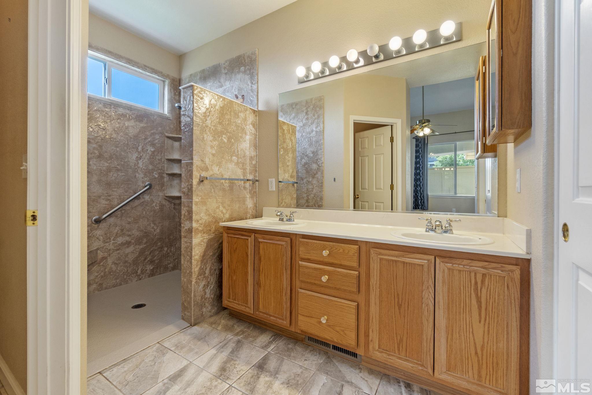 901 West Golden Valley Road Reno, NV 89506 - Photo 23 of 35 Photo 24