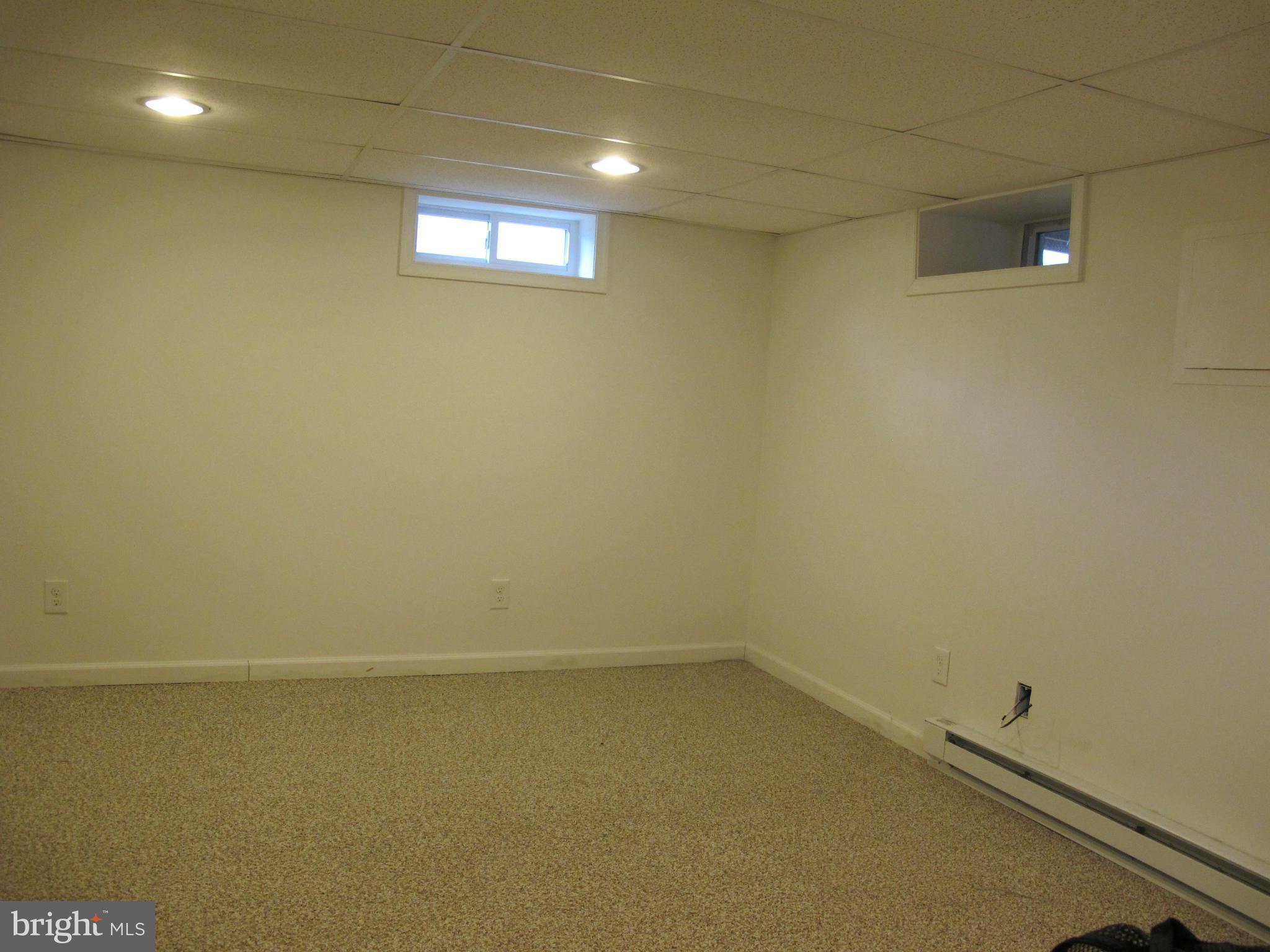 6110 Medora Road Linthicum Heights, MD 21090 - Photo 10 of 23 Family Room