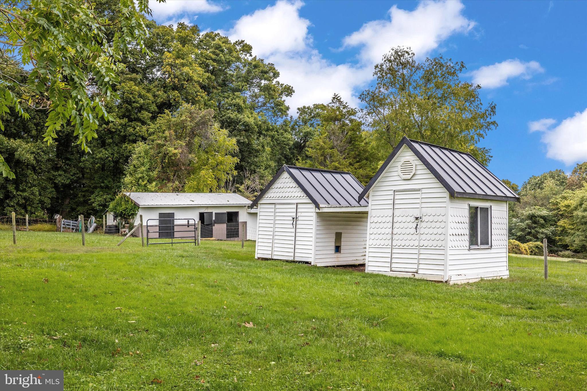 21410 Beallsville Road Dickerson, MD 20842 - Photo 19 of 101