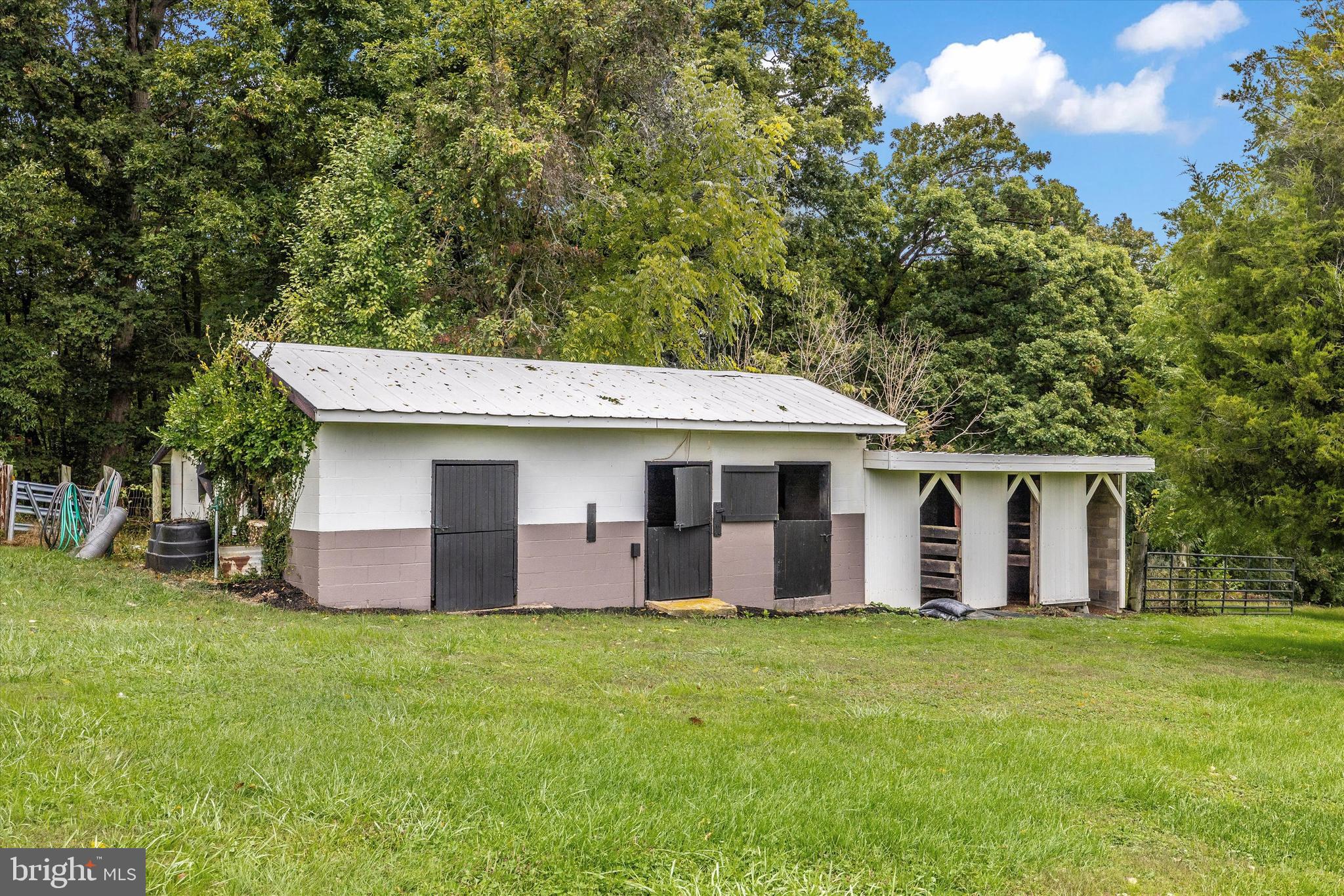 21410 Beallsville Road Dickerson, MD 20842 - Photo 22 of 101