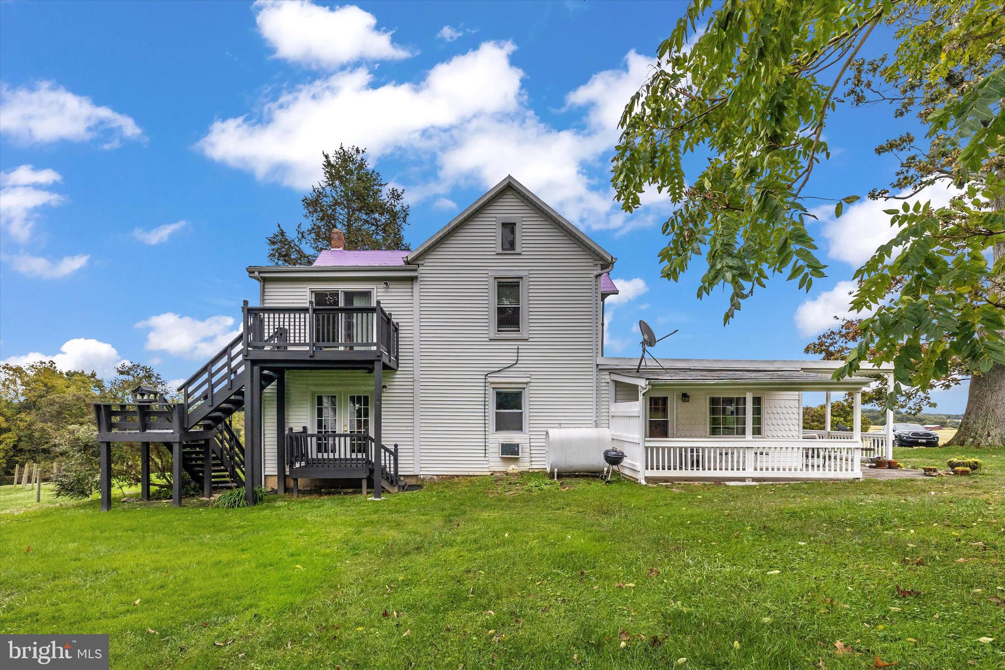 21410 Beallsville Road Dickerson, MD 20842 - Photo 9 of 101