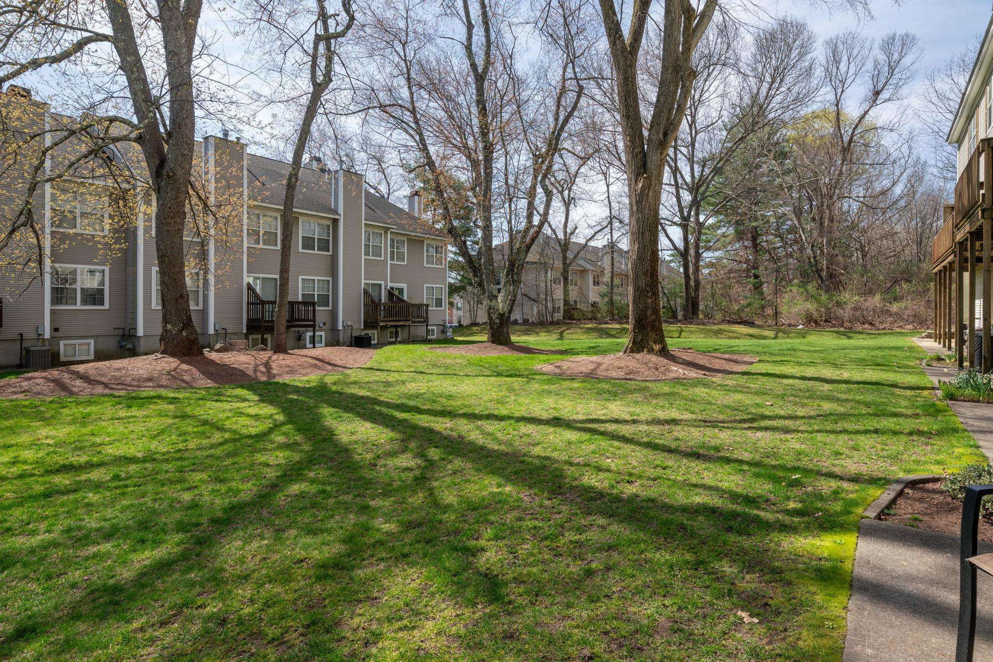 10 Bernards Road Merrimack, NH 03054 - Photo 16 of 32 Gallery Image 16