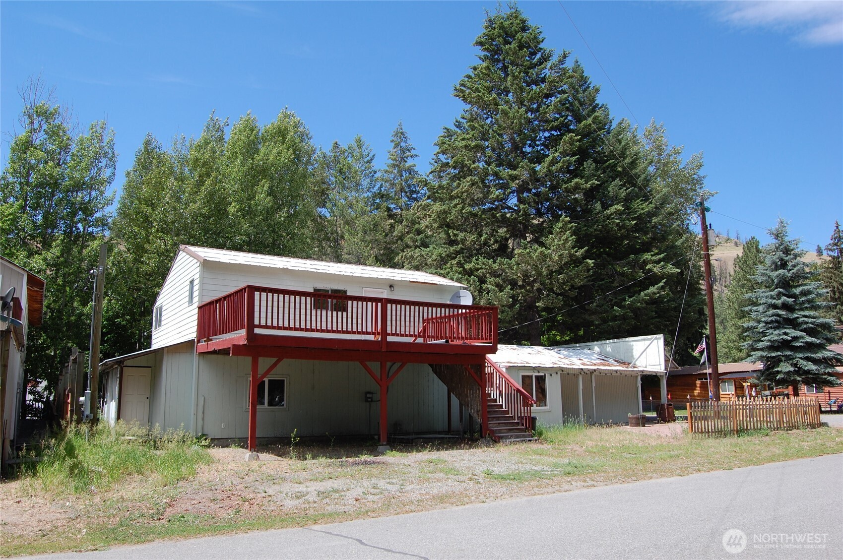117 Lake Street Conconully, WA 98819 - Photo 2 of 35
