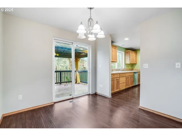 $465,000 | 461 Northeast Airpark Way, Newberg, OR 97132