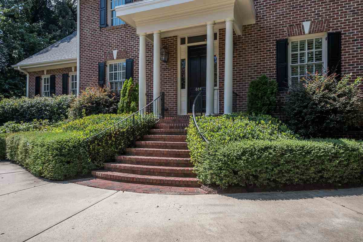 604 Chalfant Court Raleigh, NC 27607 - Photo 2 of 25 Front Steps