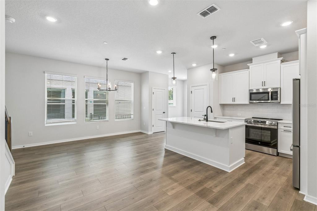 4357 Roush Avenue Orlando, FL 32803 - Photo 9 of 32 Gallery Image 9