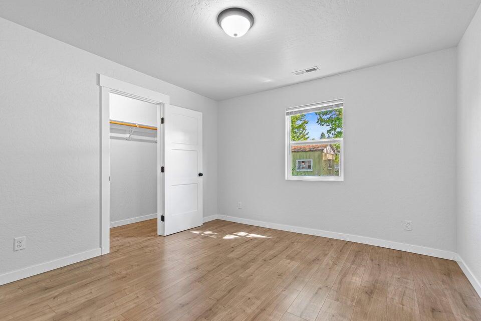 49 Mace Road Medford, OR 97501 - Photo 16 of 22 16