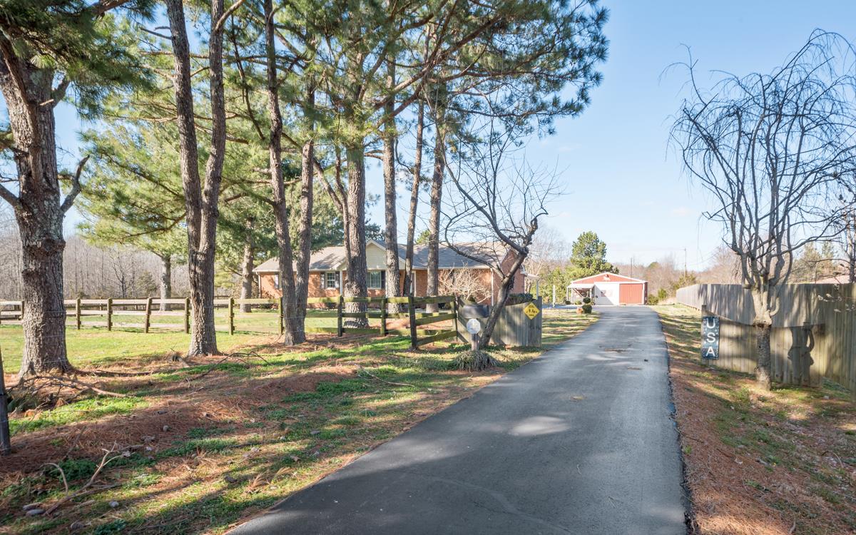 216 Point Road Portland, TN 37148 - Photo 6 of 30