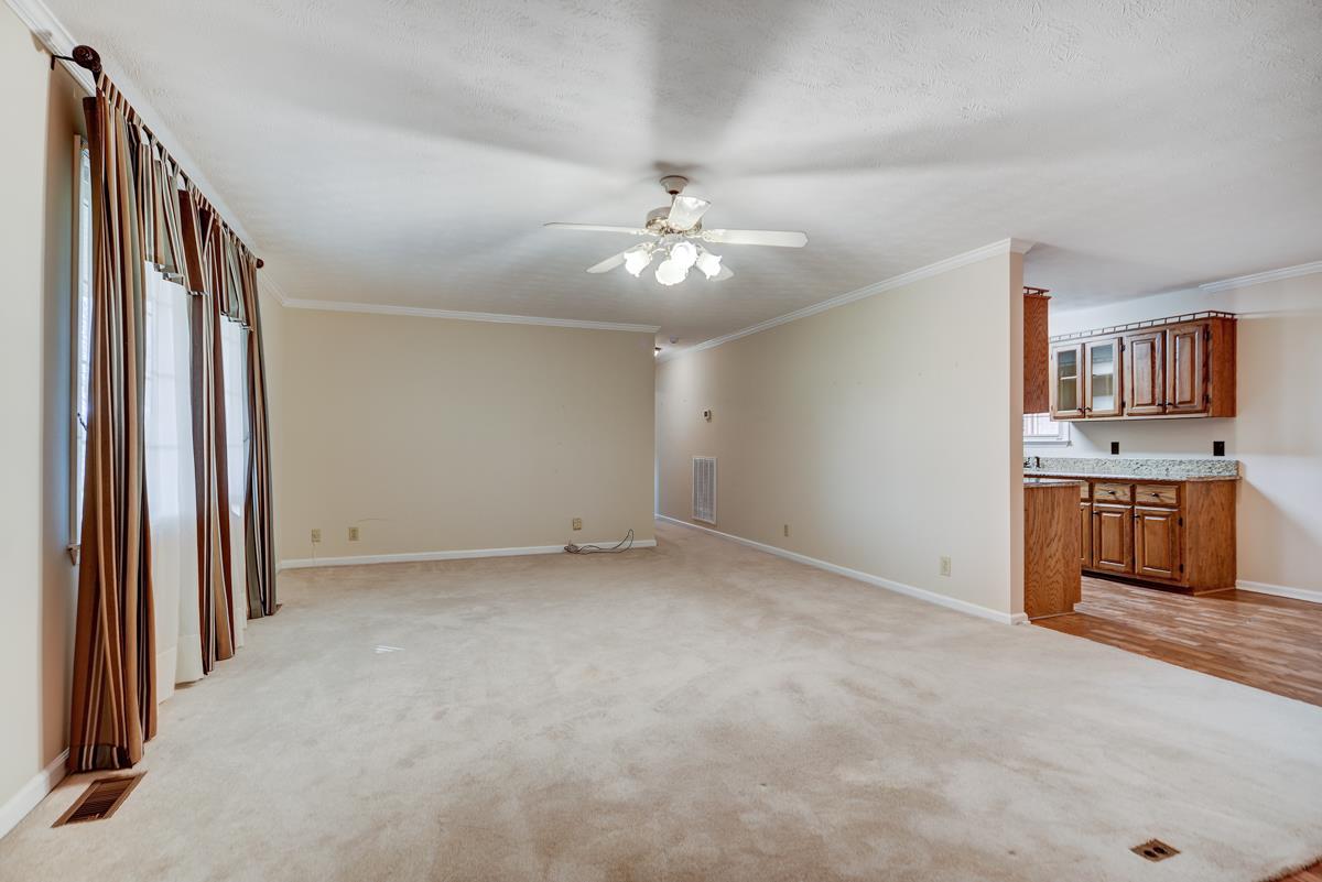 216 Point Road Portland, TN 37148 - Photo 10 of 30