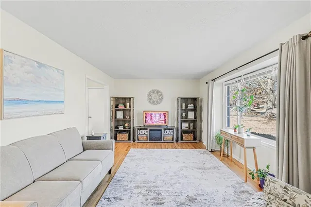 $257,000 | 6101 East 108 Terrace, Kansas City, MO 64134