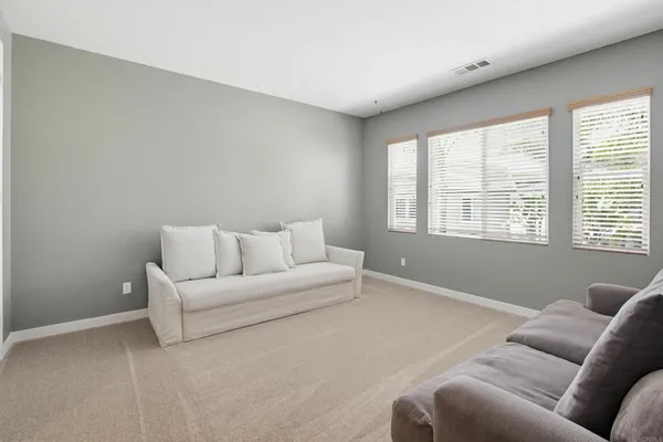 $850,000 | 3954 Lake Shore Street, Fallbrook, CA 92028