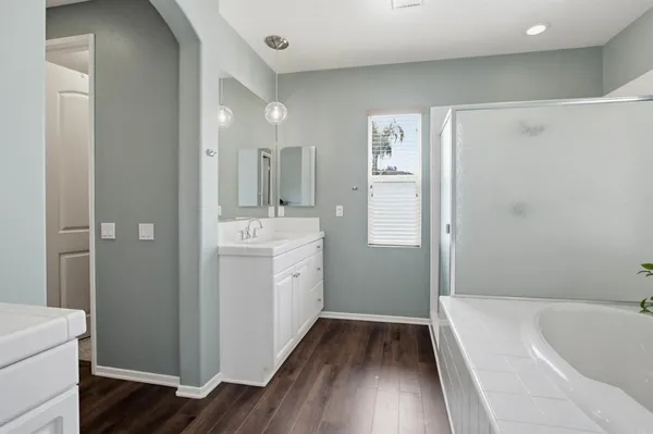 $850,000 | 3954 Lake Shore Street, Fallbrook, CA 92028