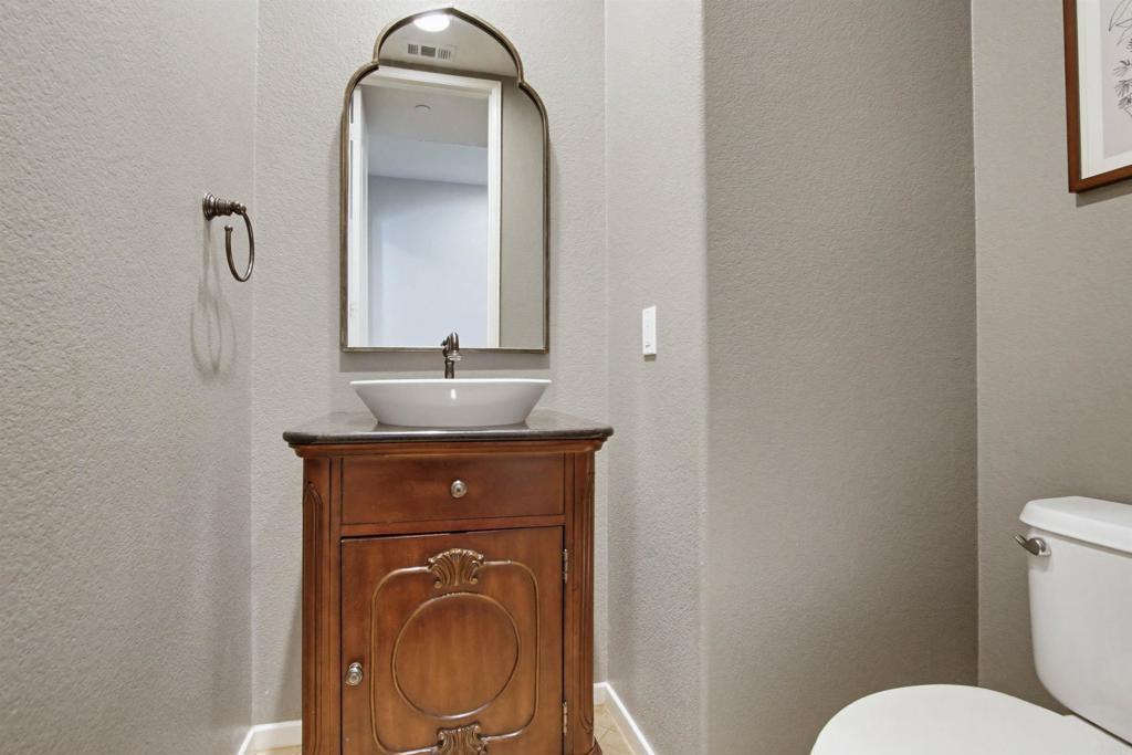 3954 Lake Shore Street Fallbrook, CA 92028 - Photo 4 of 44