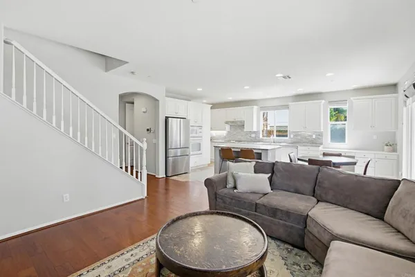 $850,000 | 3954 Lake Shore Street, Fallbrook, CA 92028