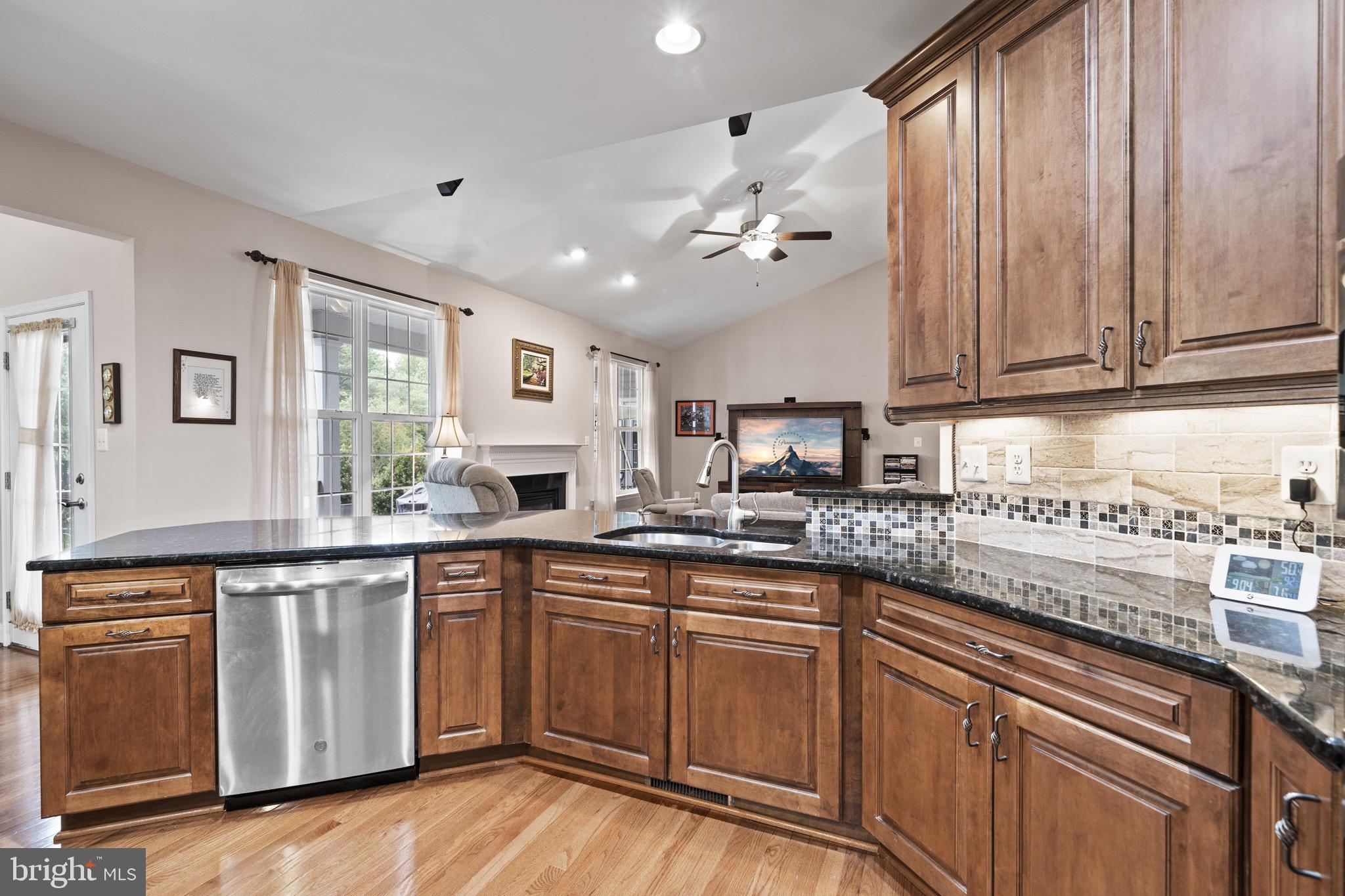 1560 Emmanuel Church Road Huntingtown, MD 20639 - Photo 15 of 48