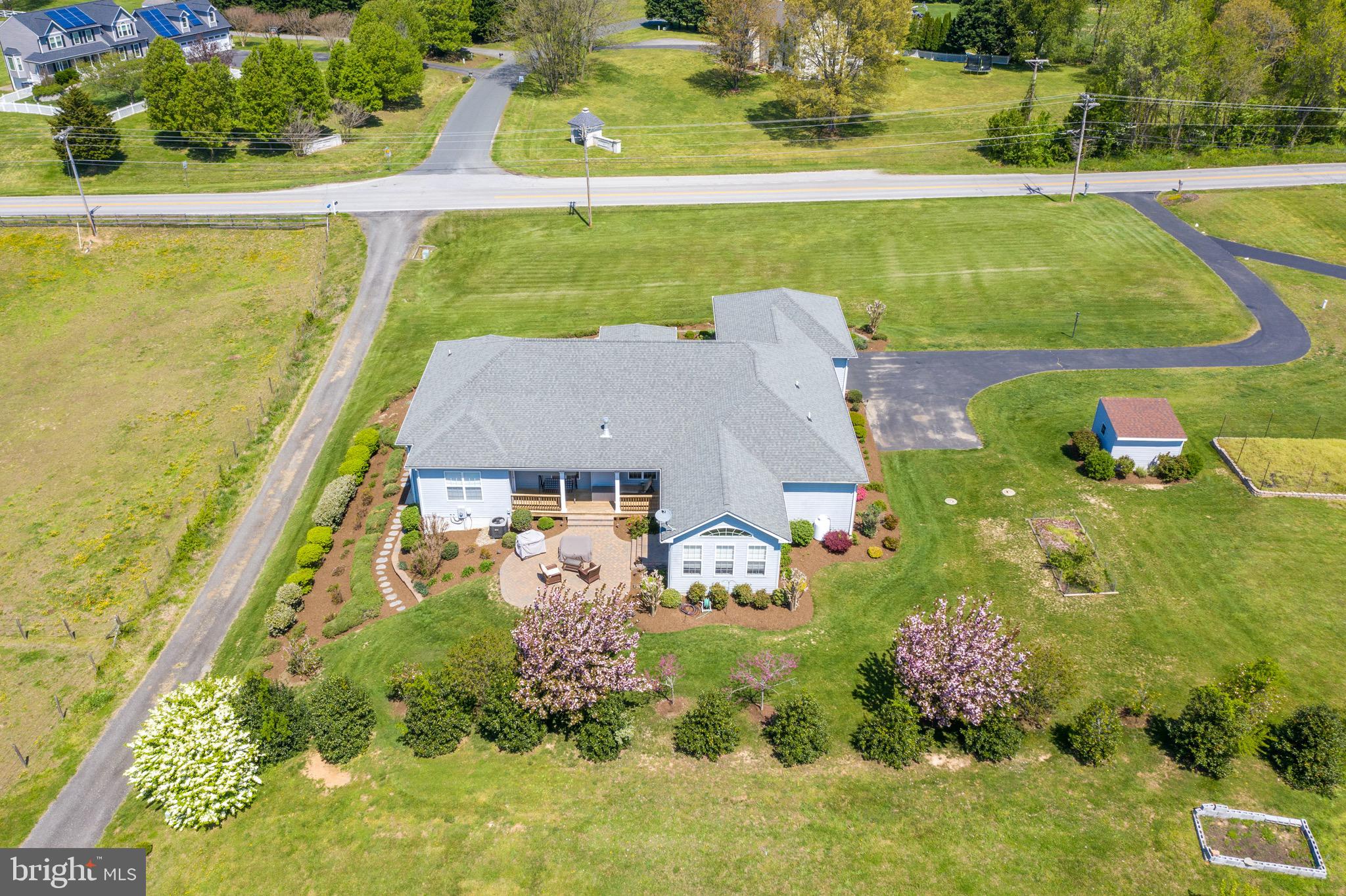 1560 Emmanuel Church Road Huntingtown, MD 20639 - Photo 5 of 48