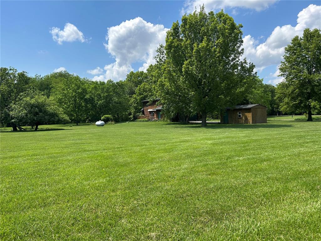 8246 Brickyard Hill Road Worden, IL 62097 - Photo 10 of 69