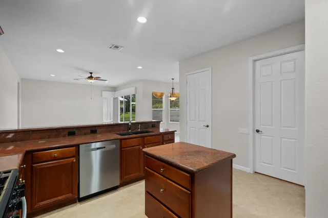 $3,800 | 206 Magnolia Lakes Boulevard, Port St. Lucie, FL 34986