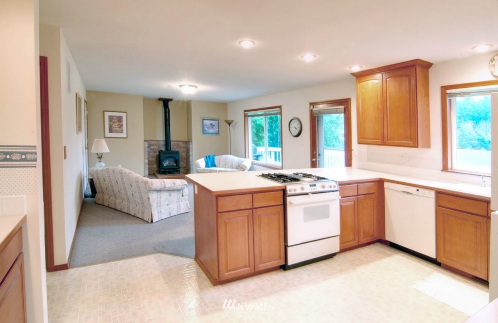 24205 1st Place West Bothell, WA 98021 - Photo 4 of 12