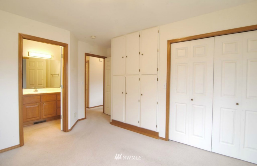 24205 1st Place West Bothell, WA 98021 - Photo 6 of 12