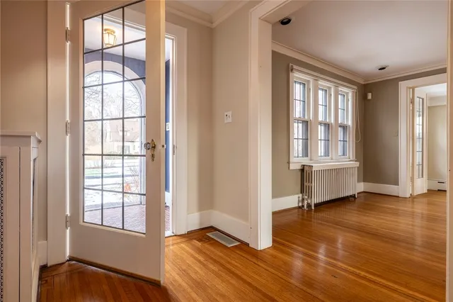 $2,700 | 305 Castlebar Road, Rochester, NY 14610