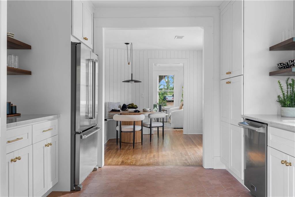 884 Edgewood Avenue Northeast Atlanta, GA 30307 - Photo 17 of 29