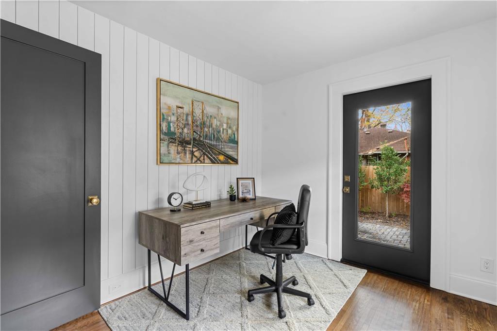 884 Edgewood Avenue Northeast Atlanta, GA 30307 - Photo 22 of 29