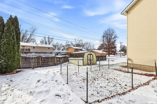 $289,000 | 313 Sullivan Drive, Colona, IL 61241