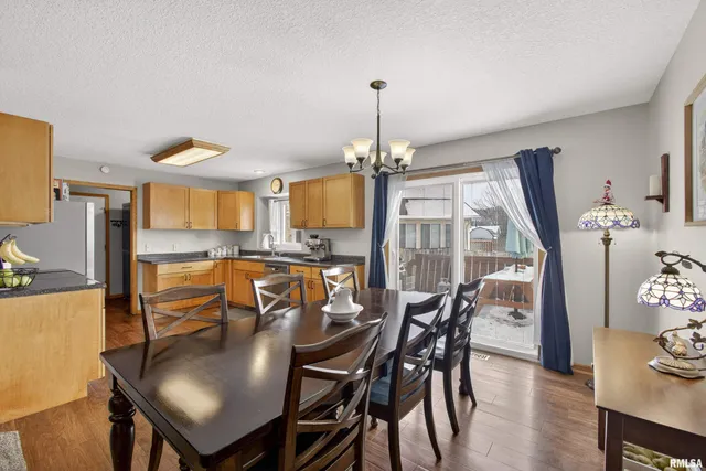 $289,000 | 313 Sullivan Drive, Colona, IL 61241