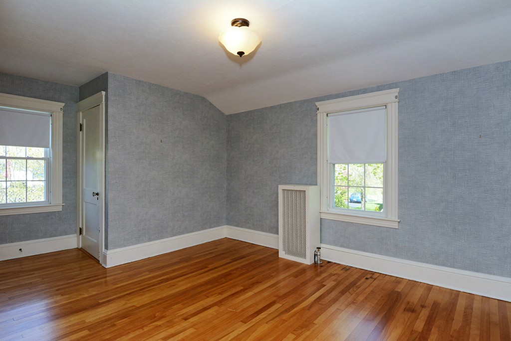 8 St Marks Road Worcester, MA 01606 - Photo 35 of 41 Gallery Image 35