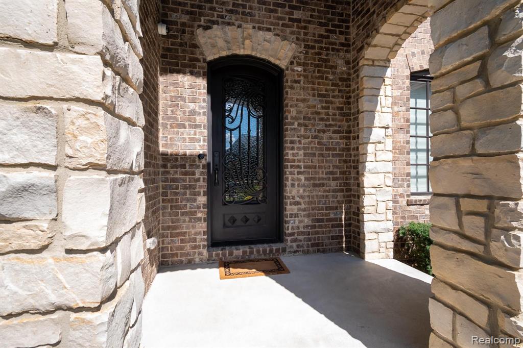 3652 Rosewood Lane Rochester Hills, MI 48309 - Photo 3 of 75