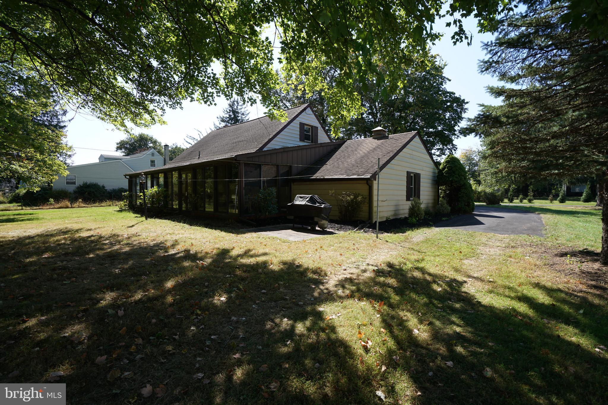 877 Almshouse Road Jamison, PA 18929 - Photo 38 of 43