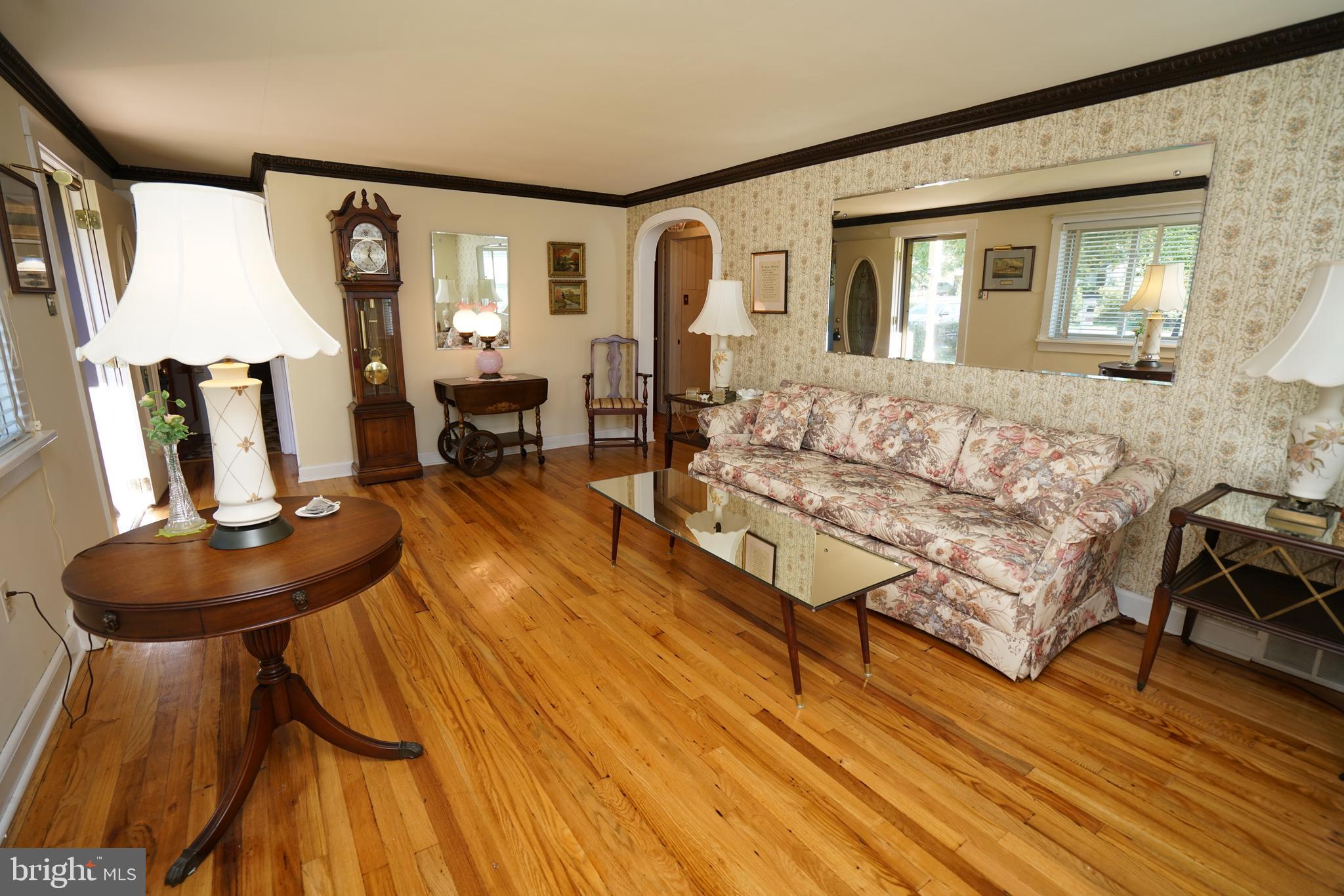 877 Almshouse Road Jamison, PA 18929 - Photo 6 of 43