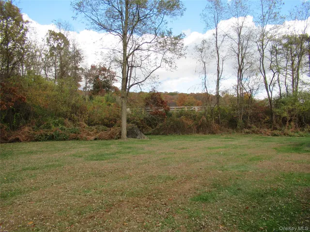 $3,250 | 63 River Road, Unit A, Pawling, NY 12564