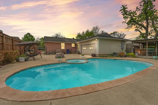 $335,000 | 1233 Bardfield Avenue, Garland, TX 75041