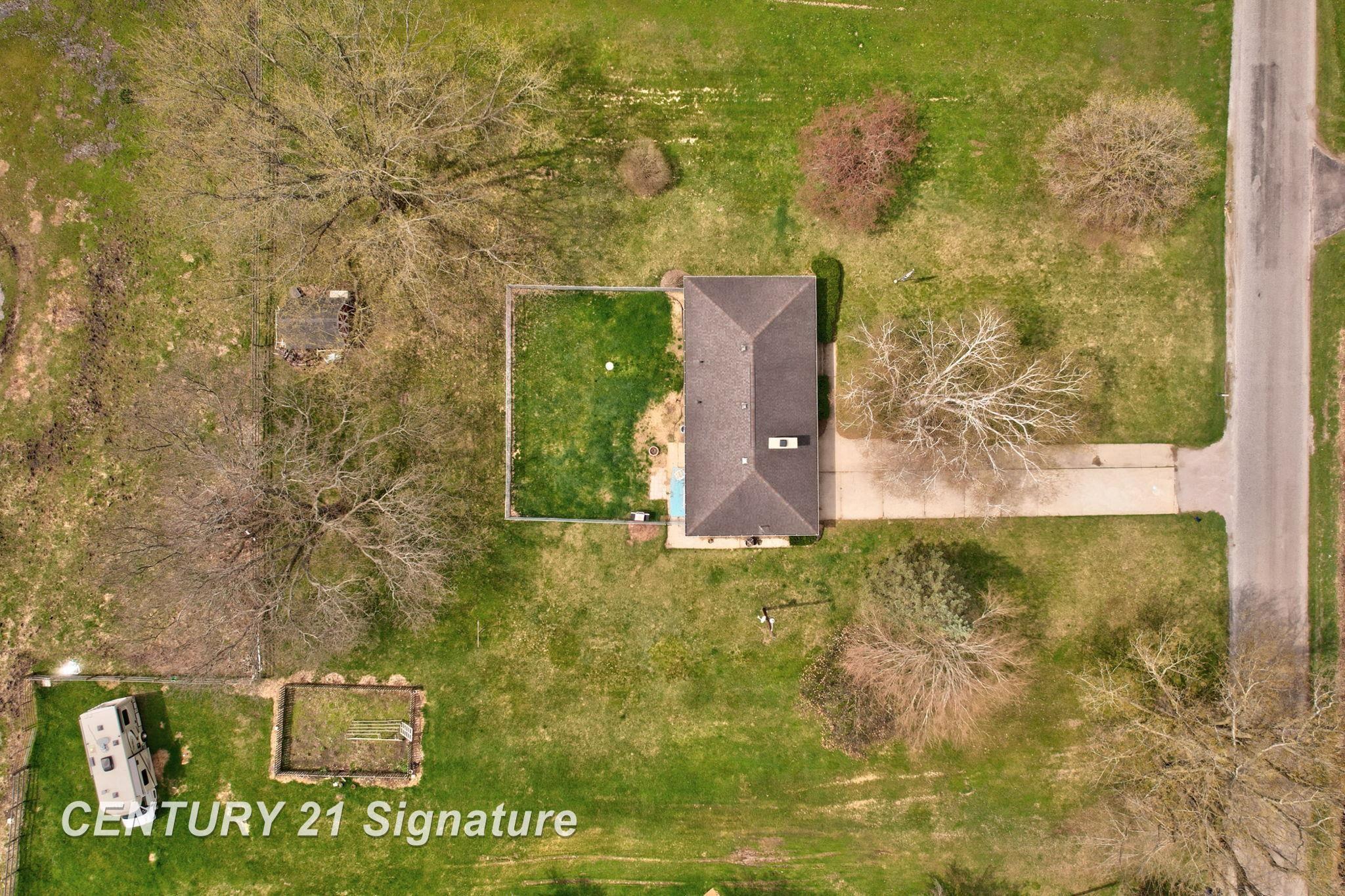 6801 Trinklein Road Saginaw, MI 48609 - Photo 40 of 44
