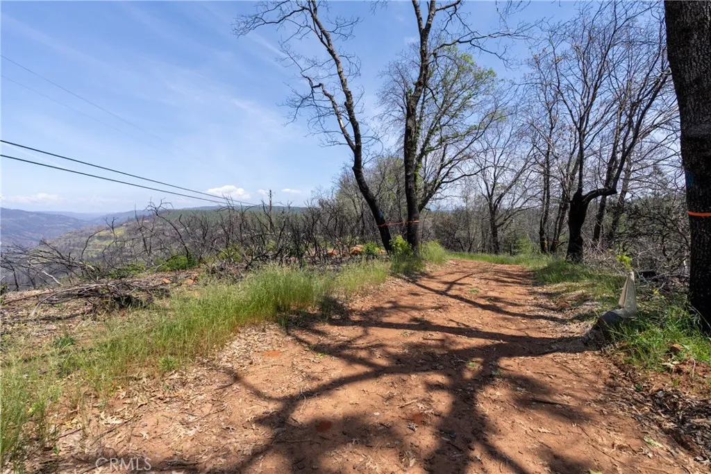0 Toll Gate Way Magalia, CA 95954 - Photo 54 of 62 a view of a backyard of the house