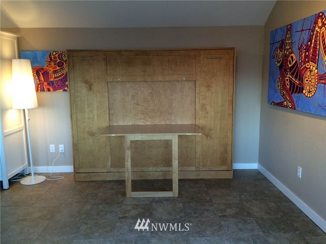 4394 South Discovery Road Port Townsend, WA 98368 - Photo 7 of 13 Gallery Image 7